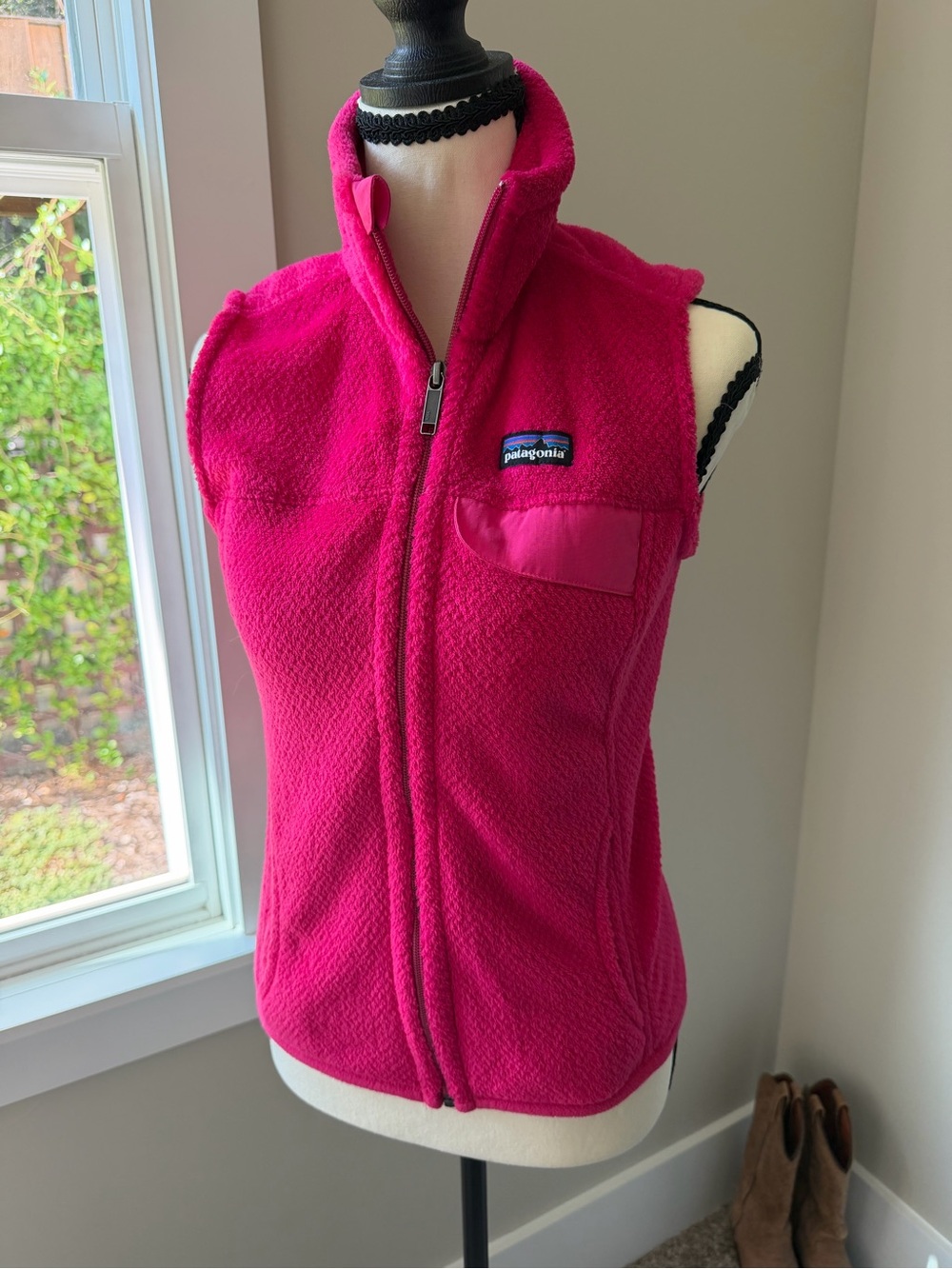 Patagonia Fuchsia Women's Fleece Vest
